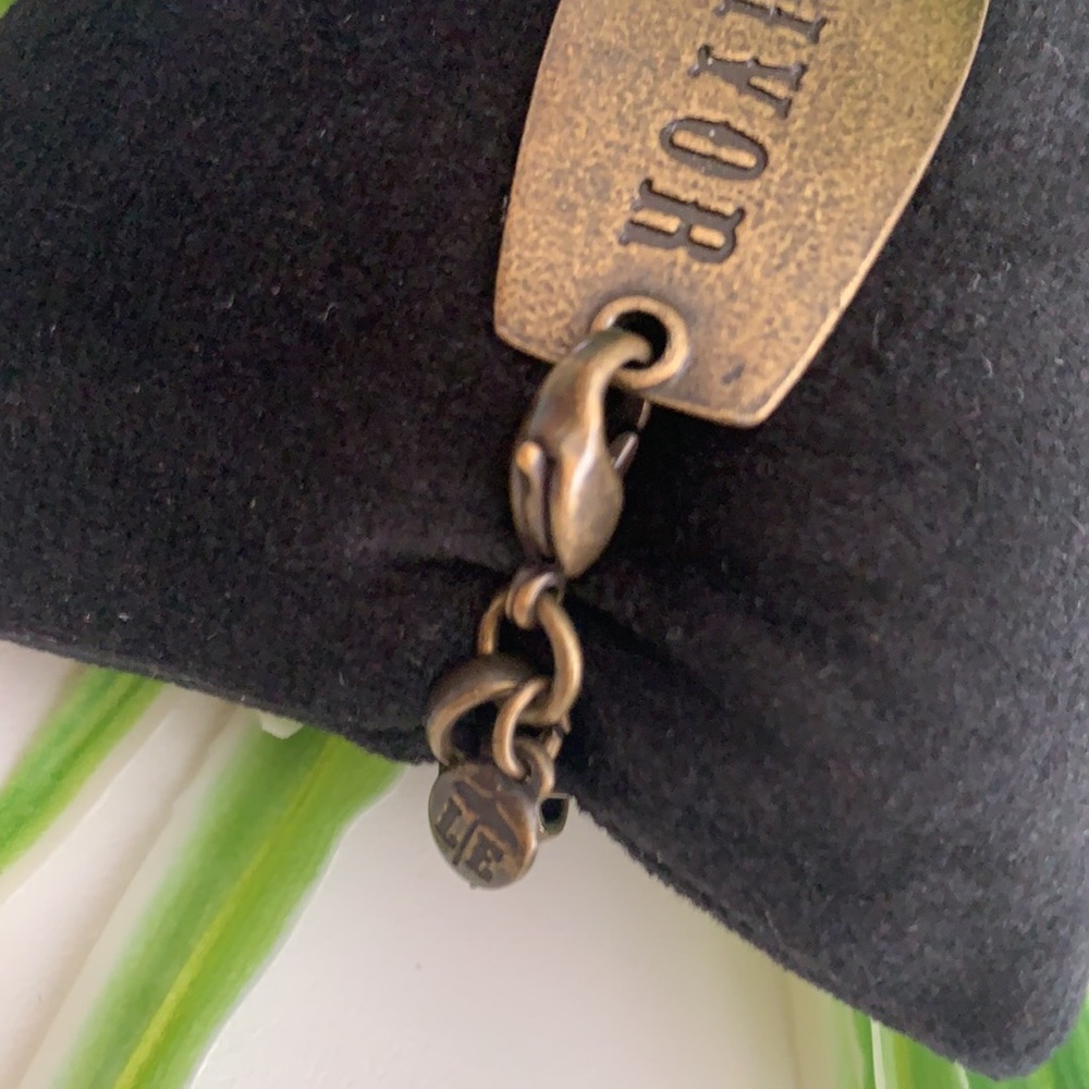 Survivor Bracelet View 3